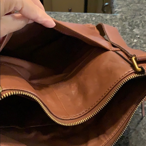 Fossil Messenger Bag - Picture 4 of 4